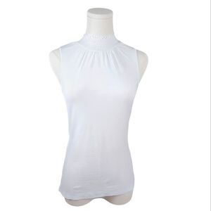 Nation LTD White Ruffle Neck Sleeveless Top Gold Snaps Fitted Size XS Girly